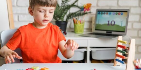 10 advantages of early intervention of people with ASD