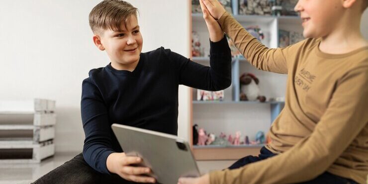 Assistive Technology & Autism Assistive Technology & Autism